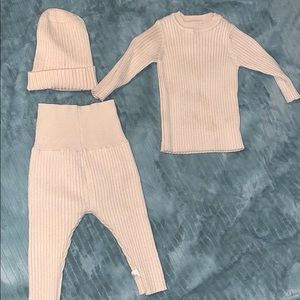 Baby outfit set